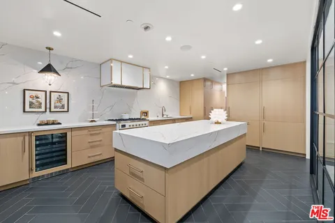 $3,995,000 | 10375 Wilshire Boulevard, Unit 9HK, Los Angeles, CA 90024