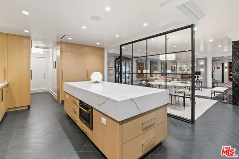 $3,995,000 | 10375 Wilshire Boulevard, Unit 9HK, Los Angeles, CA 90024