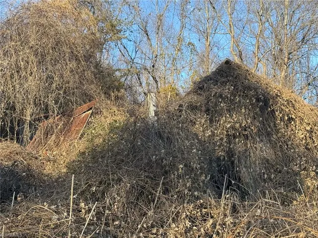 $159,900 | 2 Rock Creek Church Road, North Wilkesboro, NC 28659