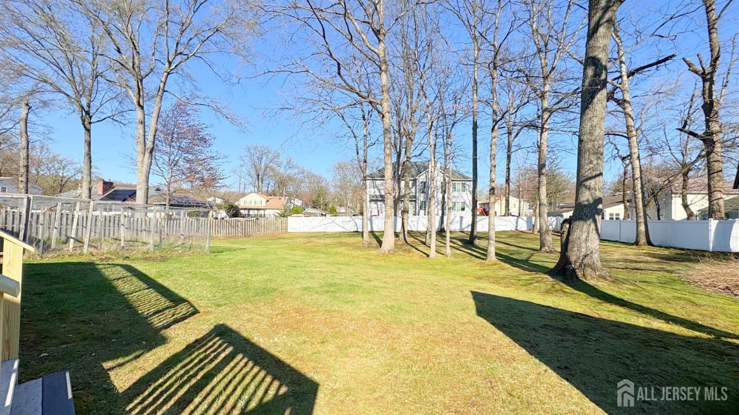 13 Lucille Court Edison, NJ 08820 - Photo 26 of 28