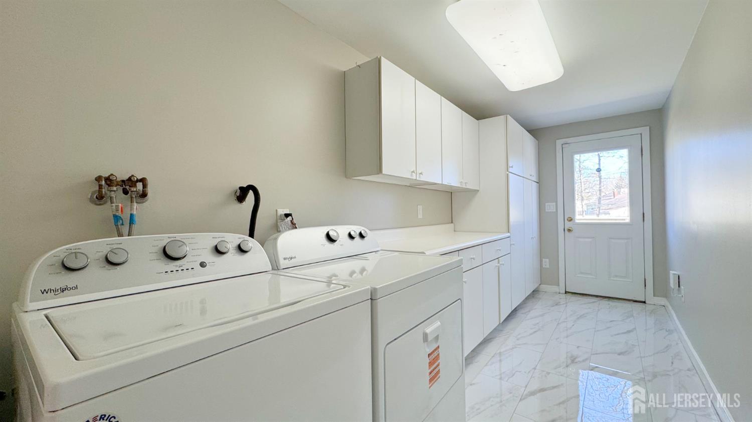 13 Lucille Court Edison, NJ 08820 - Photo 9 of 28