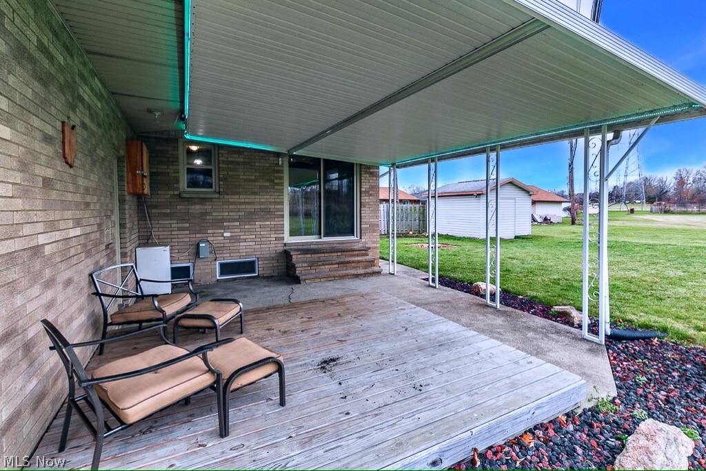 4097 Rabbit Run Drive Brooklyn, OH 44144 - Photo 2 of 25