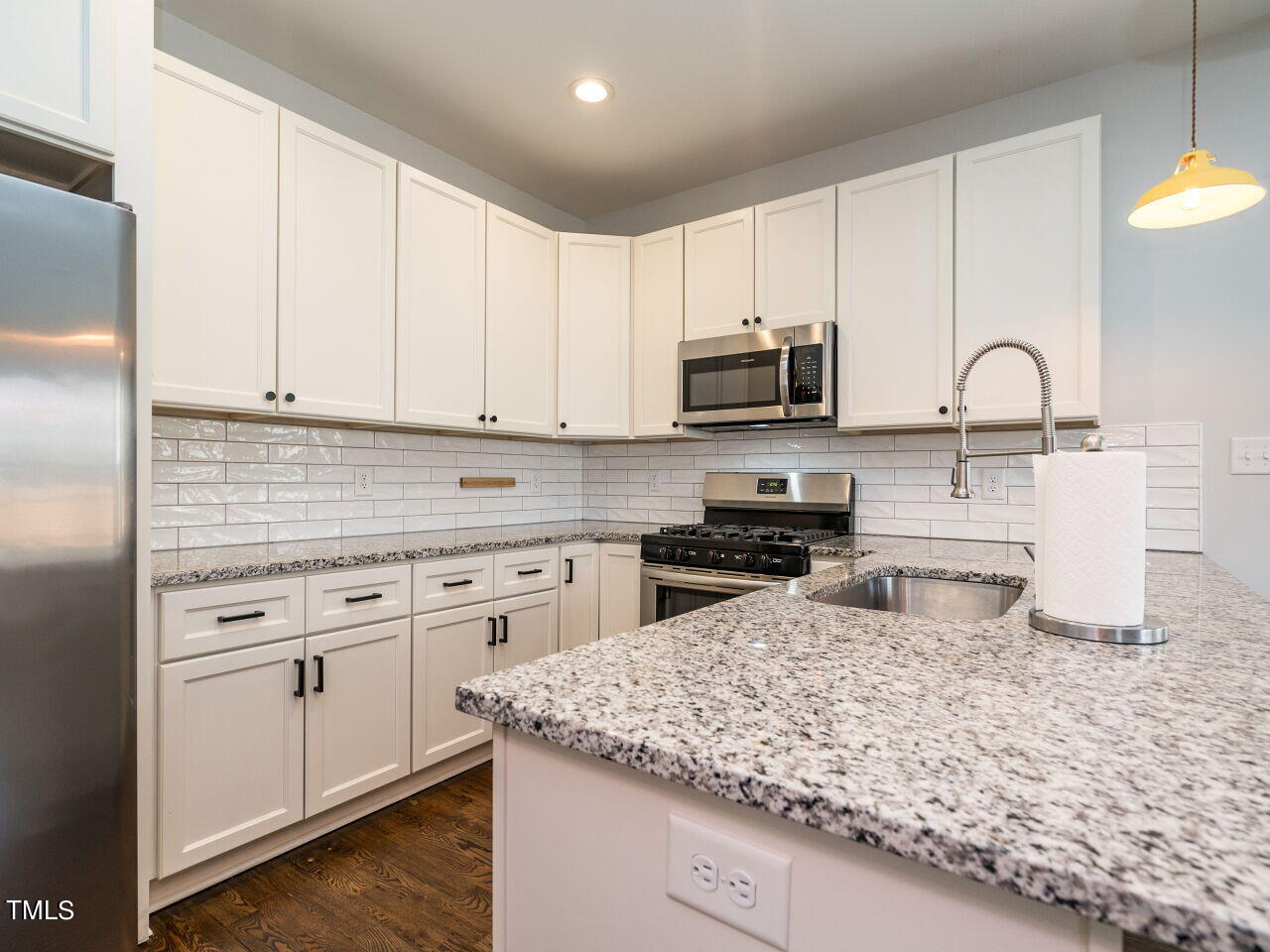 2742 Newbold Street Raleigh, NC 27603 - Photo 10 of 30 010-1280x960-kitchen