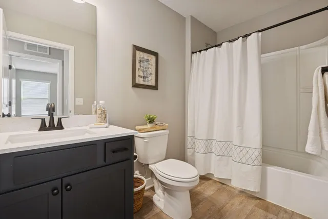 $549,900 | 9290 62nd Street South, Cottage Grove, MN 55016