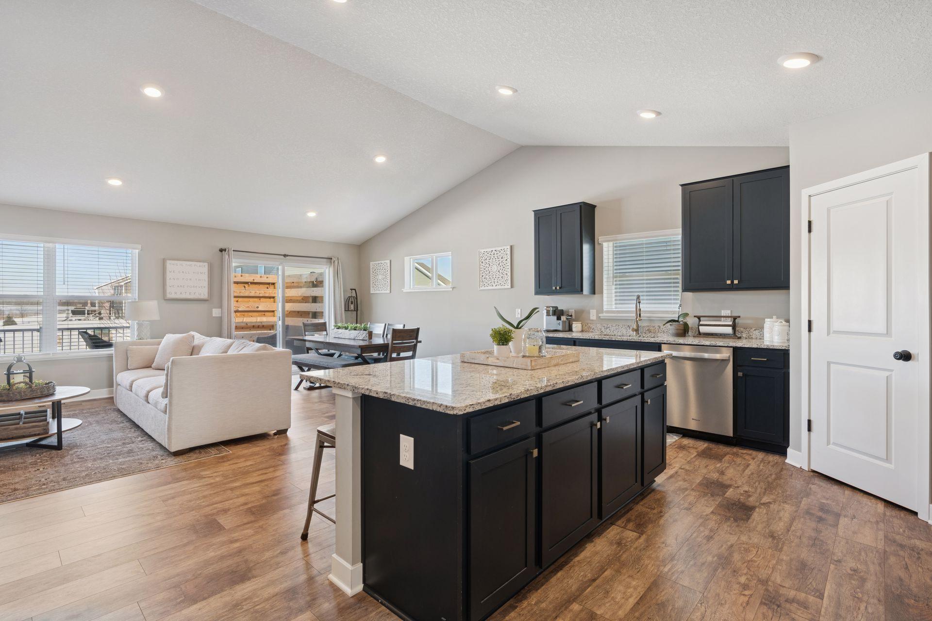 9290 62nd Street South Cottage Grove, MN 55016 - Photo 7 of 48