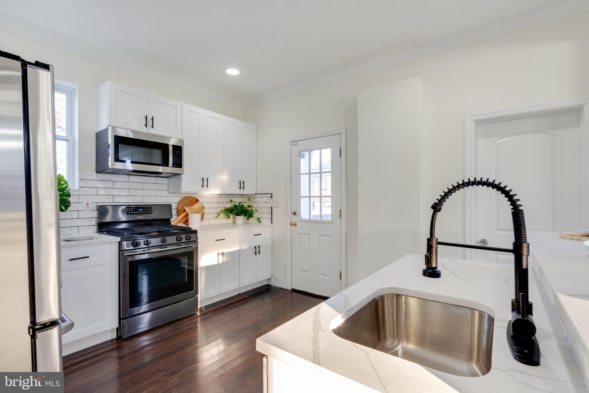 3405 Grantley Road Baltimore, MD 21215 - Photo 13 of 54 Gallery Image 13