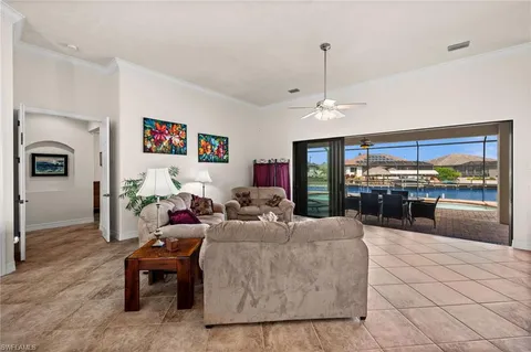 $929,000 | 2801 Southwest 33rd Street, Cape Coral, FL 33914