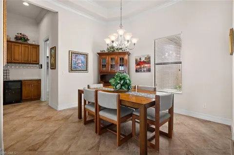 $929,000 | 2801 Southwest 33rd Street, Cape Coral, FL 33914