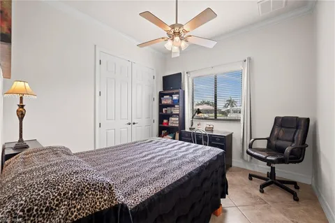 $929,000 | 2801 Southwest 33rd Street, Cape Coral, FL 33914