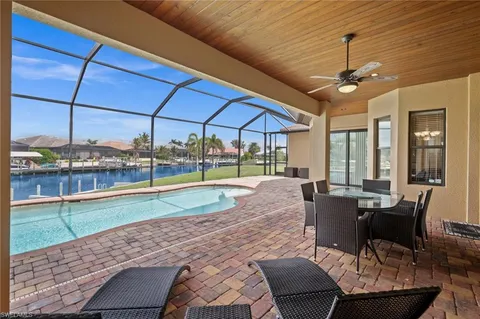 $929,000 | 2801 Southwest 33rd Street, Cape Coral, FL 33914