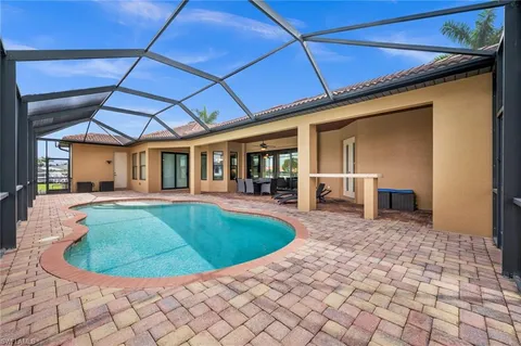 $929,000 | 2801 Southwest 33rd Street, Cape Coral, FL 33914