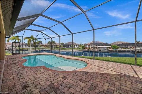 $929,000 | 2801 Southwest 33rd Street, Cape Coral, FL 33914