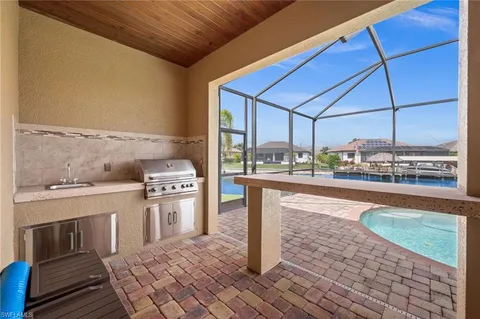 $929,000 | 2801 Southwest 33rd Street, Cape Coral, FL 33914