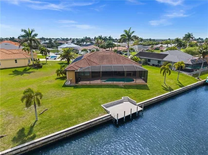 $929,000 | 2801 Southwest 33rd Street, Cape Coral, FL 33914