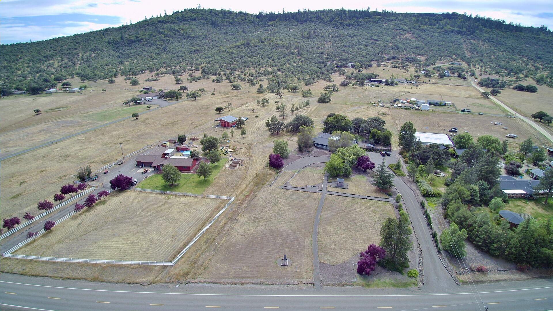 11005 Antioch Road White City, OR 97503 - Photo 62 of 62 Overhead looking north, with Upper Table Rock!