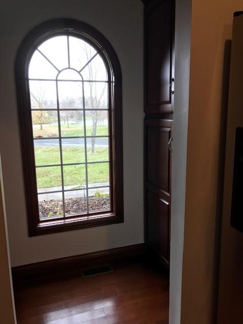 3215 Woodland Ridge Columbus, IN 47201 - Photo 8 of 17 Gallery Image 8