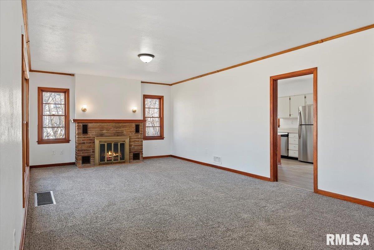 2720 Fillmore Street Springfield, IL 62704 - Photo 4 of 39 Gallery Image 4