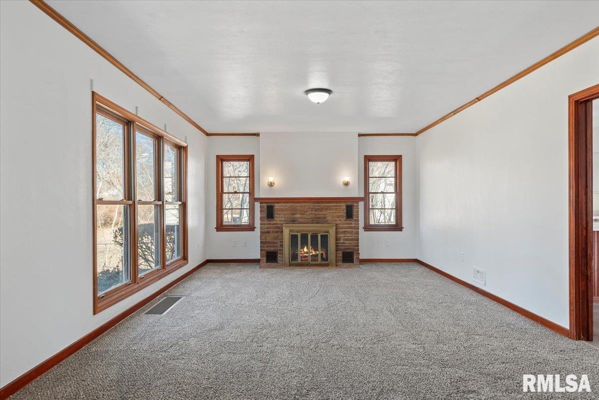 2720 Fillmore Street Springfield, IL 62704 - Photo 5 of 39 Gallery Image 5
