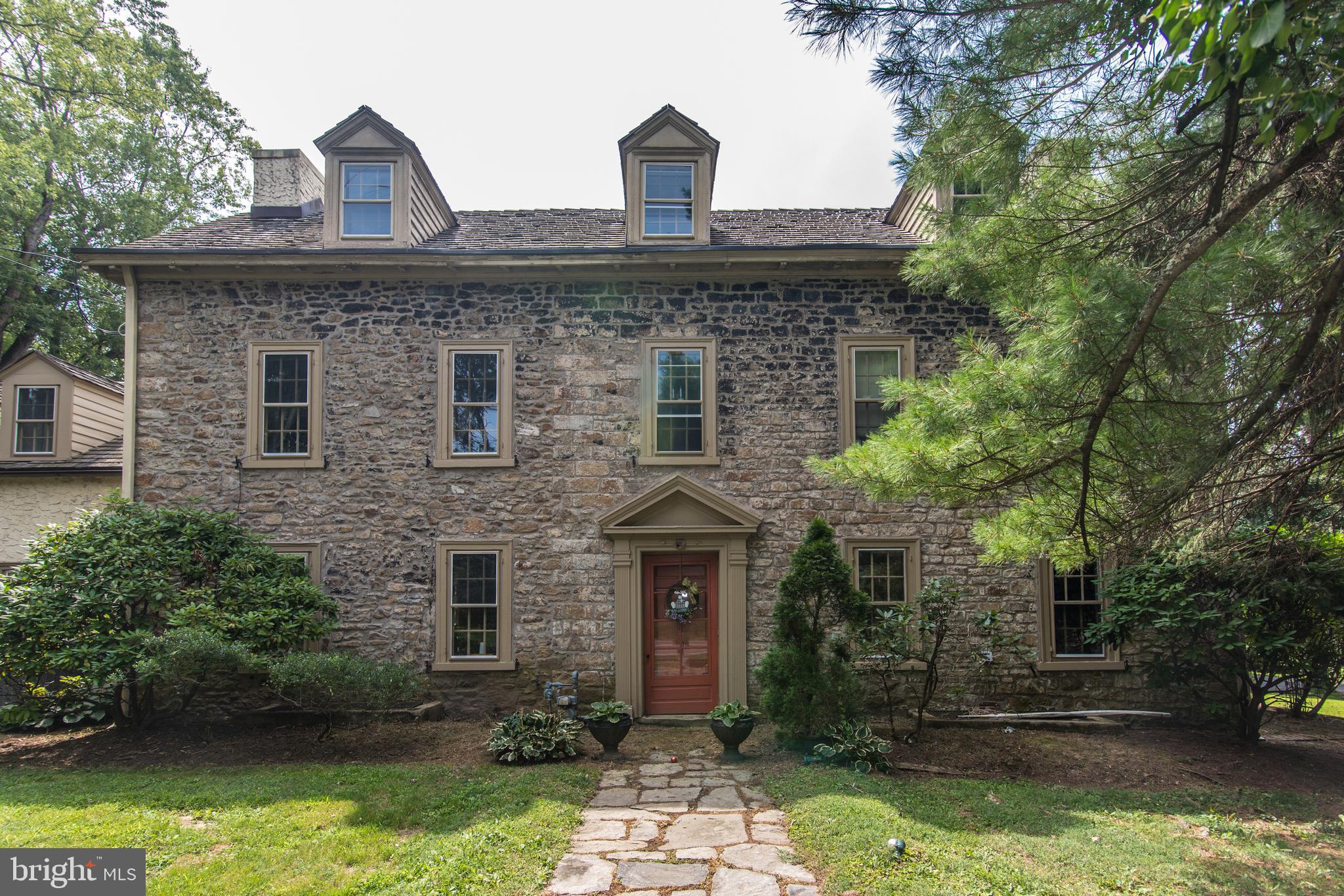1454 Old Welsh Road Huntingdon Valley, PA 19006 - Photo 4 of 78 Gallery Image 4
