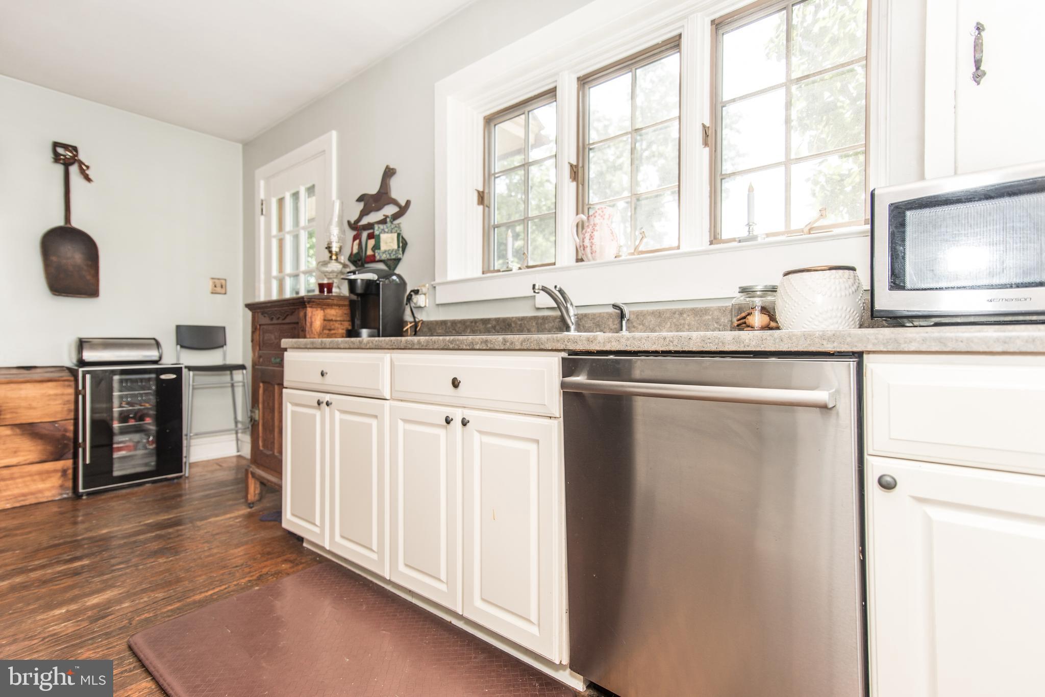 1454 Old Welsh Road Huntingdon Valley, PA 19006 - Photo 40 of 78 Kitchen