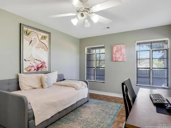 $2,650 | 134 Blakeley Drive, San Antonio, TX 78209