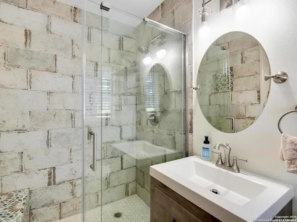 $2,650 | 134 Blakeley Drive, San Antonio, TX 78209