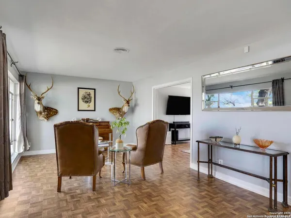 $2,650 | 134 Blakeley Drive, San Antonio, TX 78209