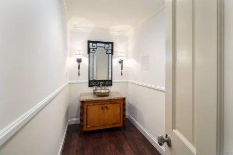 a view of a back yard of the house