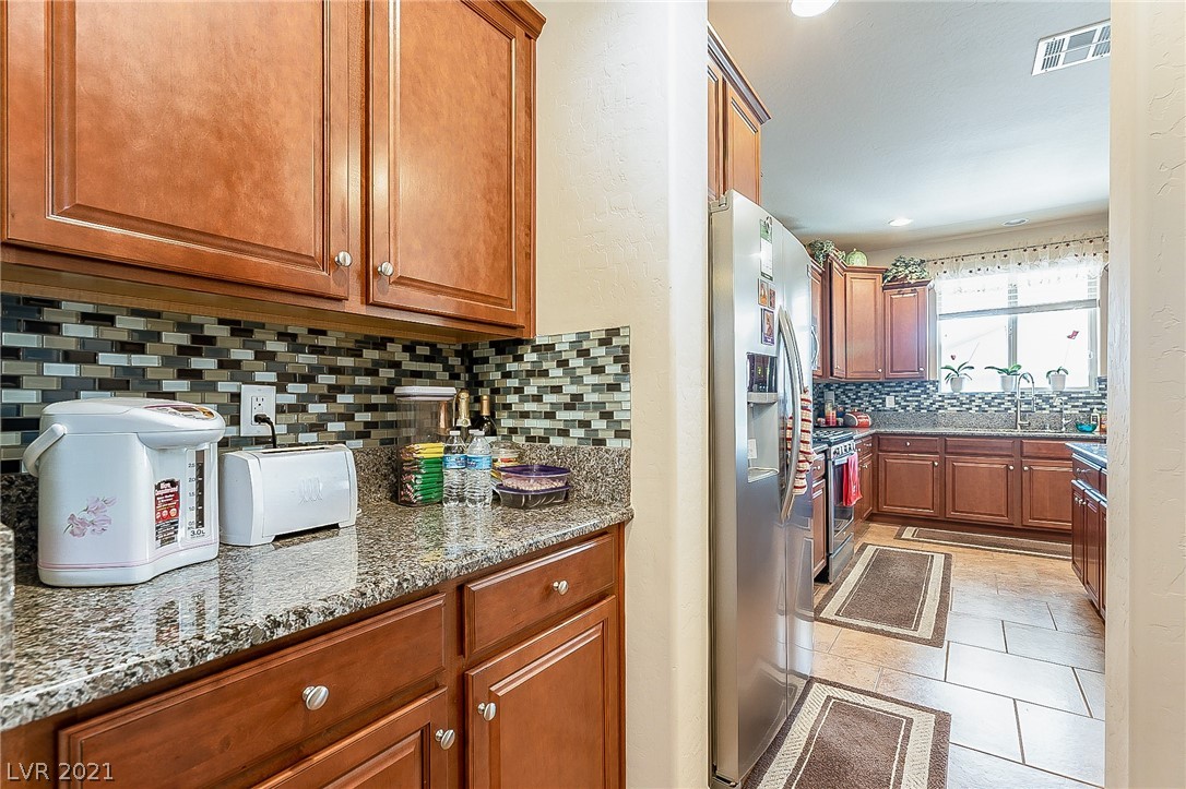 6971 Los Lagos Road Las Vegas, NV 89178 - Photo 8 of 49 Gallery Image 8