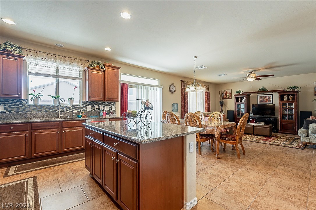 6971 Los Lagos Road Las Vegas, NV 89178 - Photo 9 of 49 Gallery Image 9
