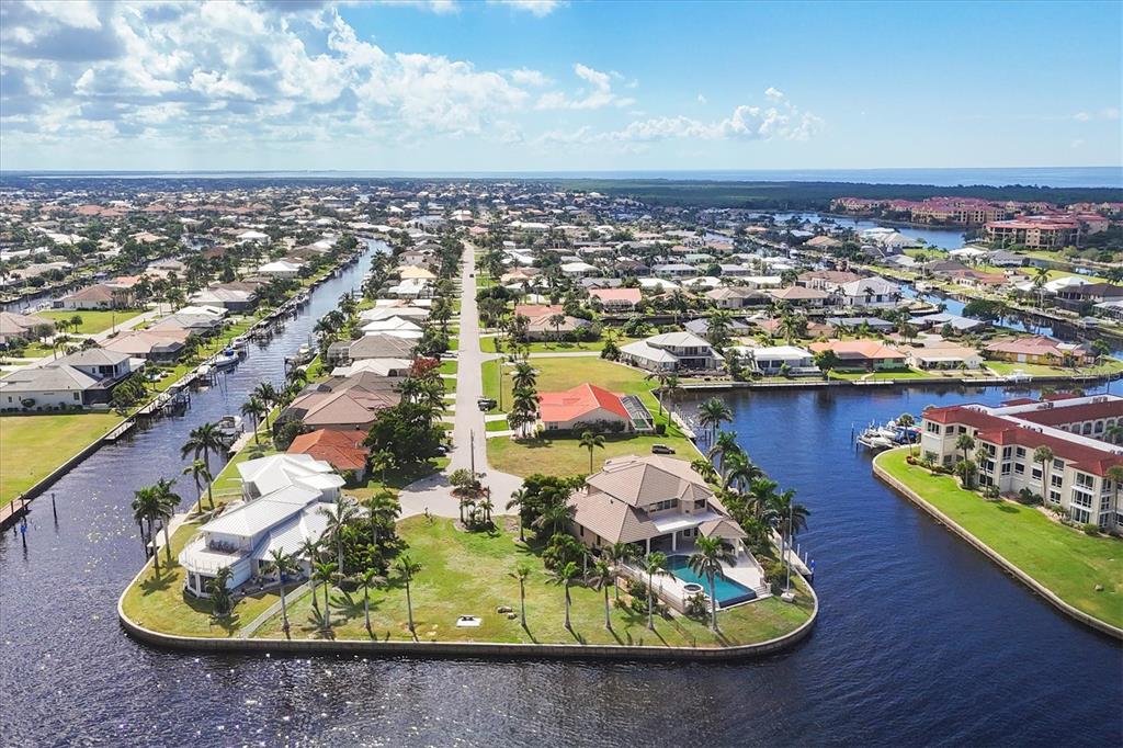 7 Hibiscus Drive Punta Gorda, FL 33950 - Photo 15 of 23 view of a city