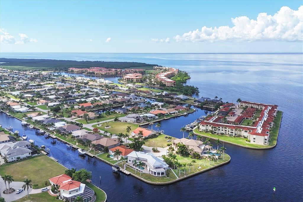 7 Hibiscus Drive Punta Gorda, FL 33950 - Photo 4 of 23