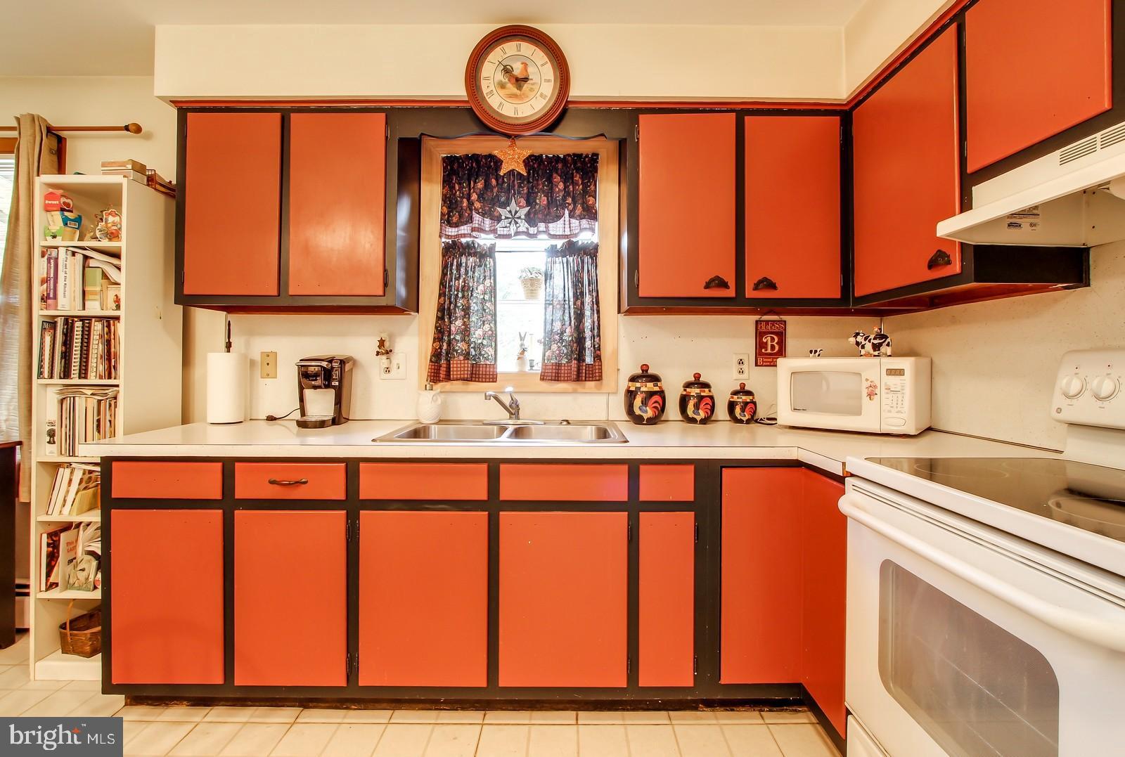 47 York Road York, PA 17407 - Photo 7 of 21 Gallery Image 7