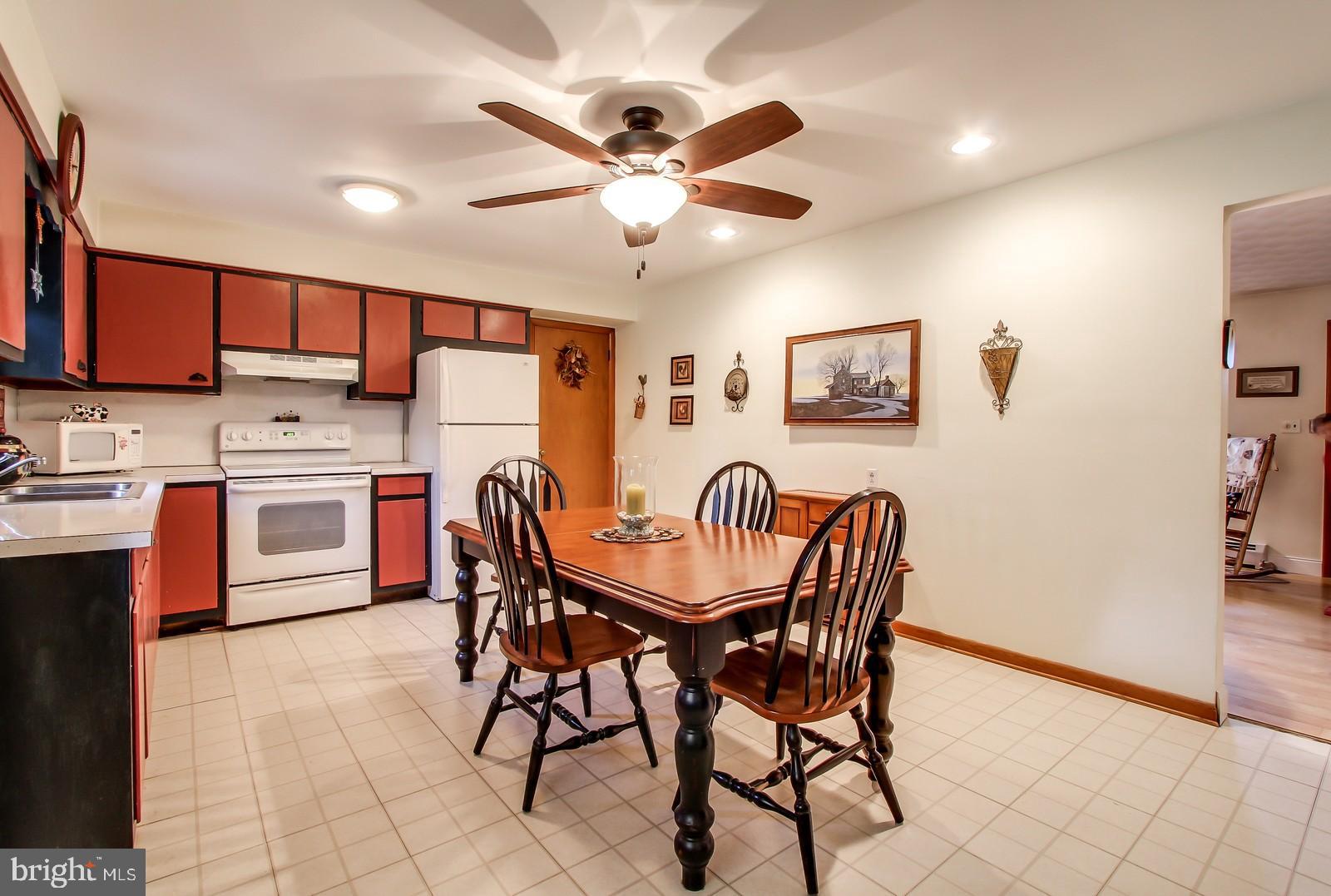 47 York Road York, PA 17407 - Photo 8 of 21 Gallery Image 8