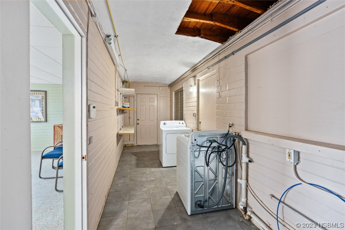 108 South Ridgewood Avenue Edgewater, FL 32132 - Photo 16 of 23