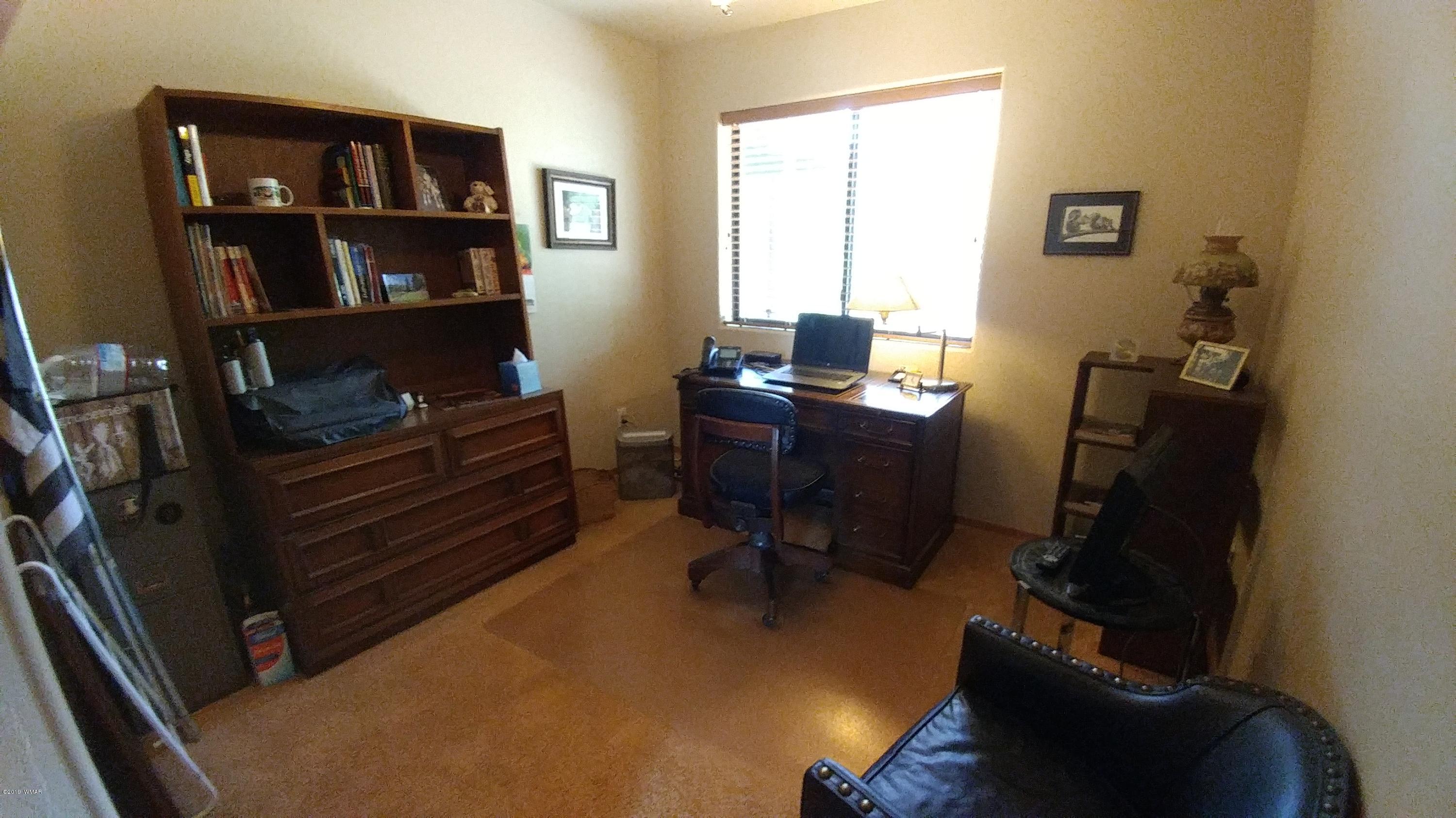 2668 Lodge Loop Overgaard, AZ 85933 - Photo 19 of 35 Gallery Image 19