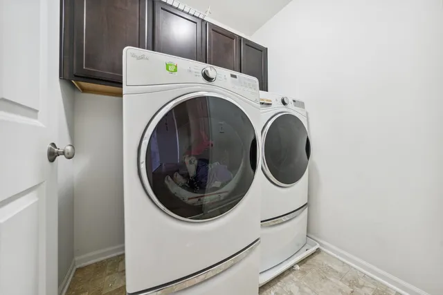 $422,000 | 4277 Liberty Street, Aurora, IL 60504