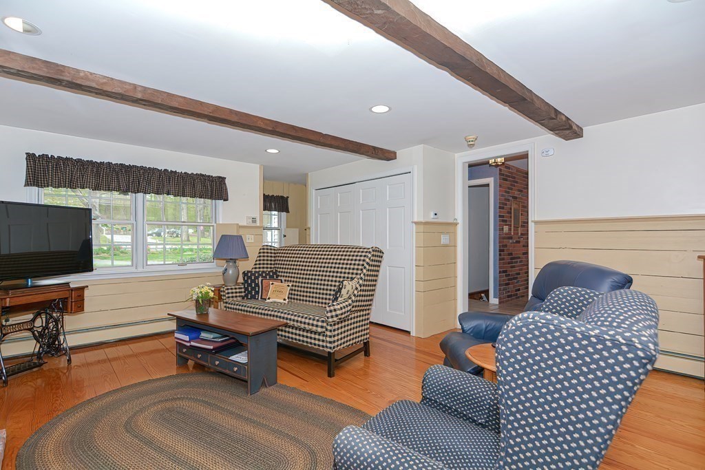 335 Purgatory Road Northbridge, MA 01588 - Photo 14 of 34