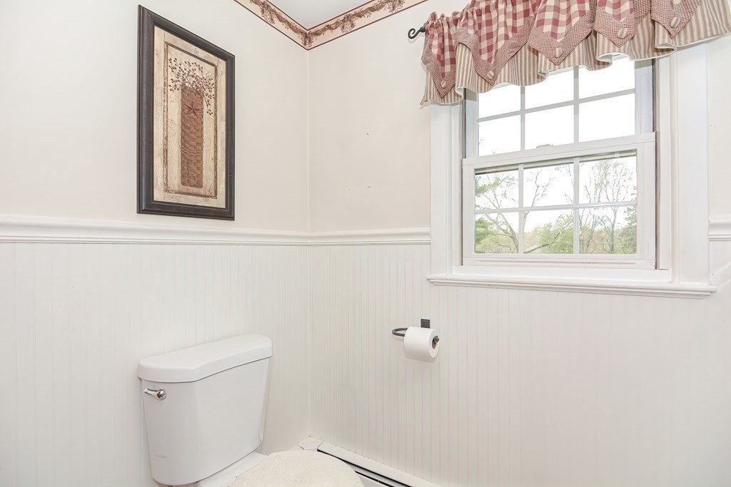 335 Purgatory Road Northbridge, MA 01588 - Photo 22 of 34