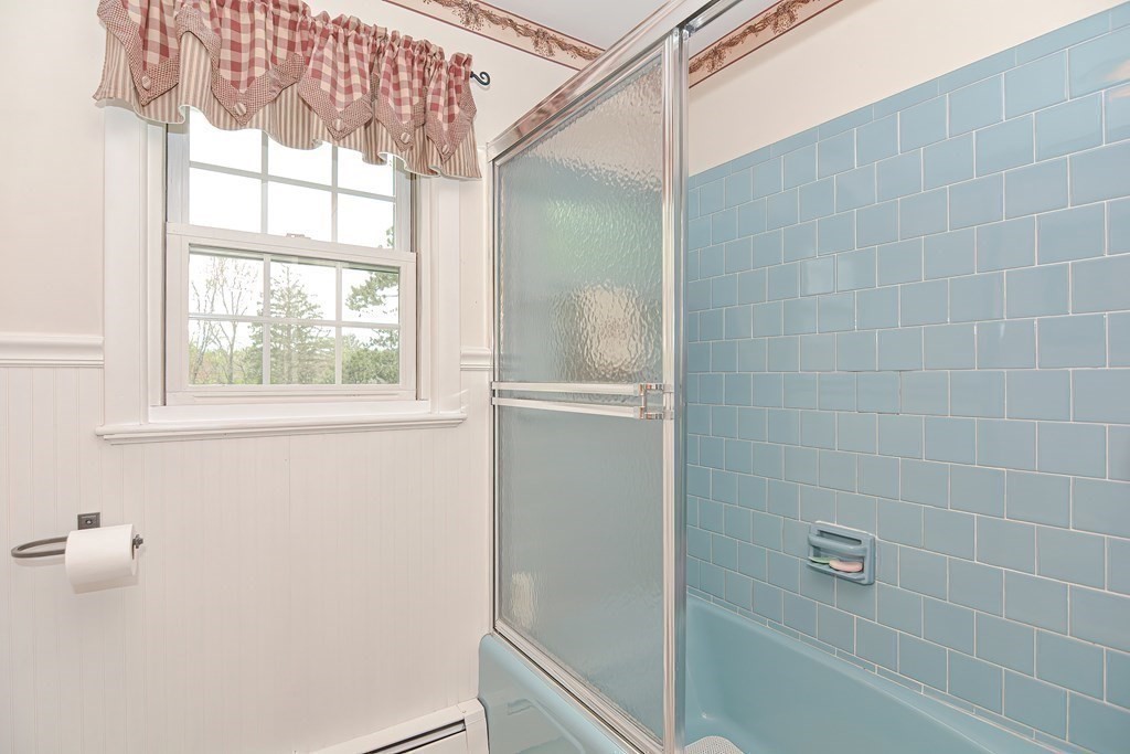 335 Purgatory Road Northbridge, MA 01588 - Photo 23 of 34