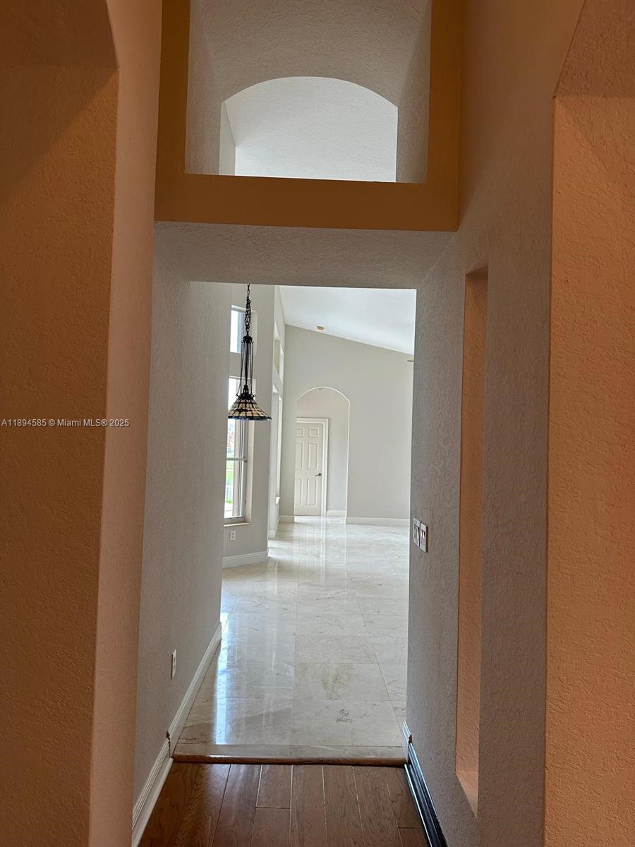 18580 Southwest 44th Street Miramar, FL 33029 - Photo 15 of 71