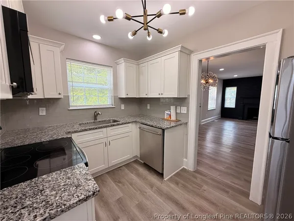 $1,250 | 122 Kensington Circle, Fayetteville, NC 28301