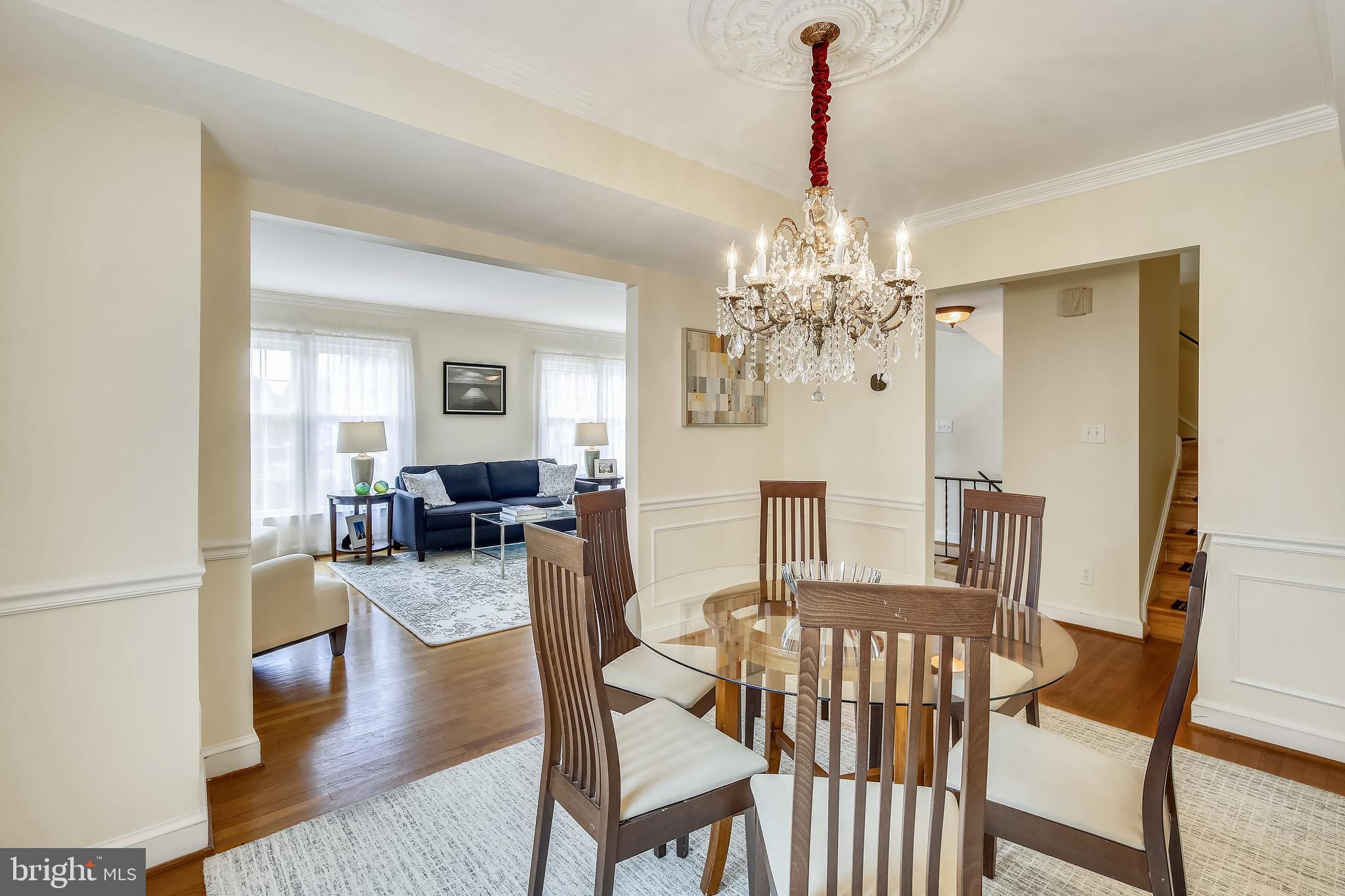 1323 South Glebe Road Arlington, VA 22204 - Photo 14 of 39 2nd Level: Dining Room off Living Room