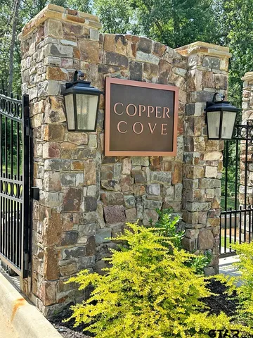 a sign that is on the side of a building