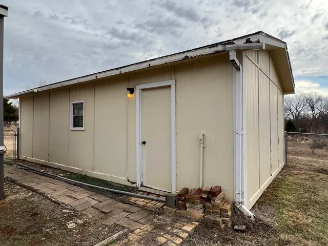 $89,000 | 10621 284th Drive, Arkansas City, KS 67005