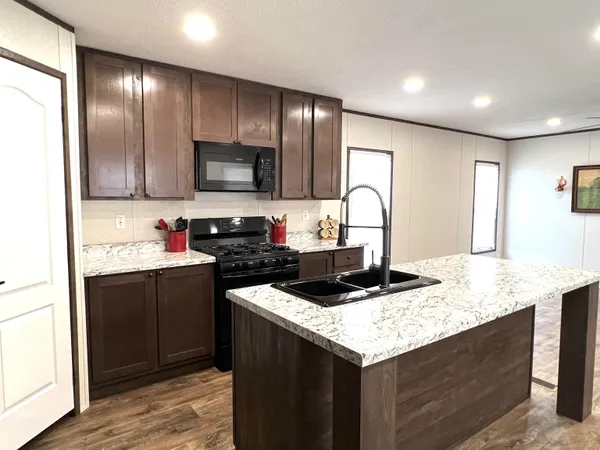 $89,000 | 10621 284th Drive, Arkansas City, KS 67005