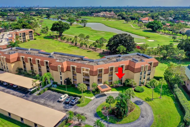 $2,950 | 5390 Woodland Lakes Drive, Unit 102, Palm Beach Gardens, FL 33418