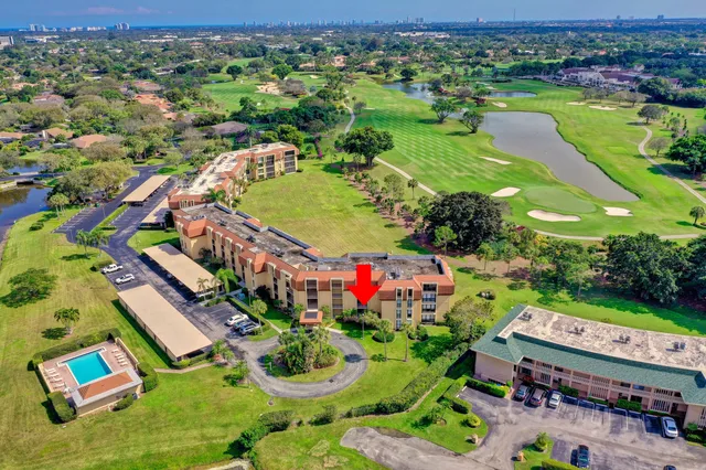 $2,950 | 5390 Woodland Lakes Drive, Unit 102, Palm Beach Gardens, FL 33418