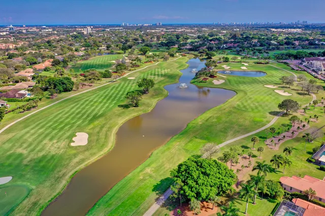 $2,950 | 5390 Woodland Lakes Drive, Unit 102, Palm Beach Gardens, FL 33418