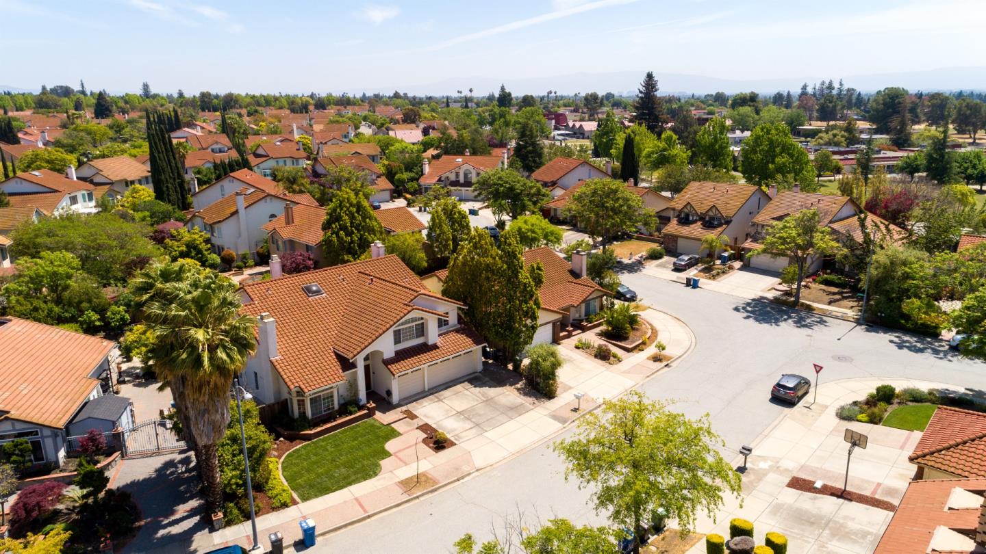 2018 Skyline Drive Milpitas, CA 95035 - Photo 21 of 22 an aerial view of multiple houses with yard